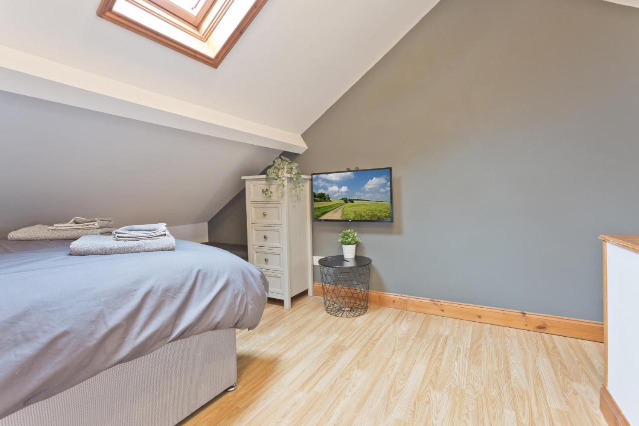 Malleus House Barrow-in-Furness Bagian luar foto
